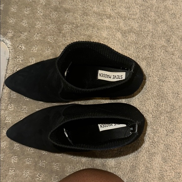 Steve Madden Chunky heel boot . Only worn twice - Picture 3 of 3